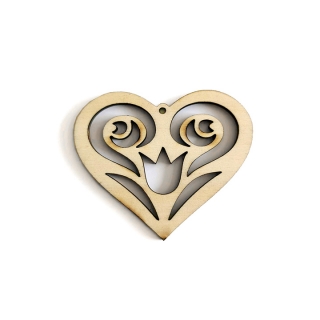 Leseni polizdelek za izdelavo bižuterije - srce z ornamentom 2